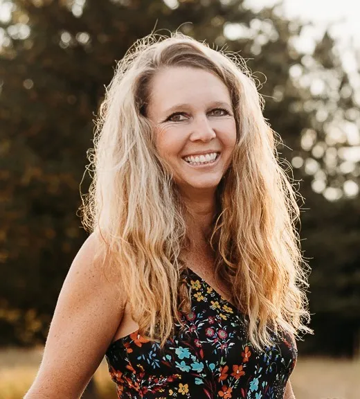Photo of Sarah Mensch